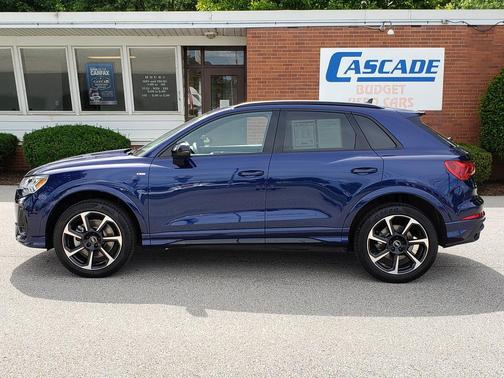 Navarra Blue Metallic 2025 Audi Q3 45 S line Premium Plus