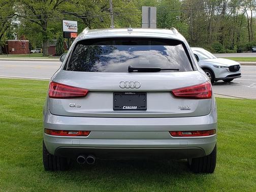 Silver 2018 Audi Q3 Premium/Sport Premium