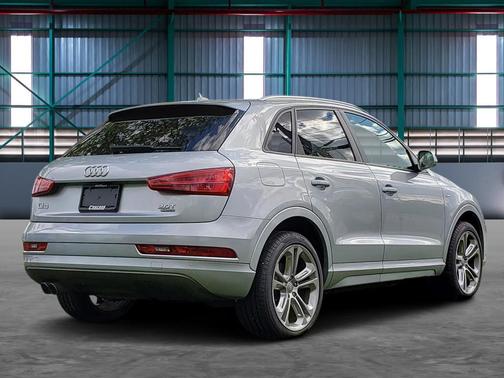 Silver 2018 Audi Q3 Premium/Sport Premium