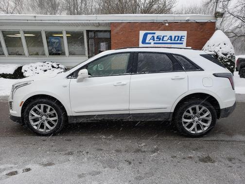 2020 Cadillac XT5 Sport