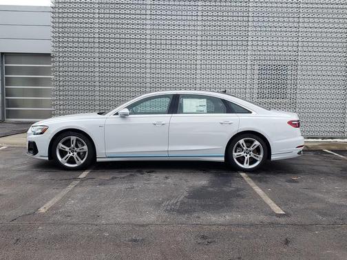 2025 Audi A8 L 55 TFSI quattro Tiptronic