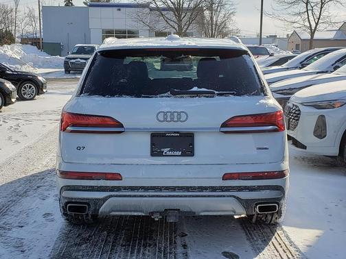2026 Audi Q7 55 Premium Plus