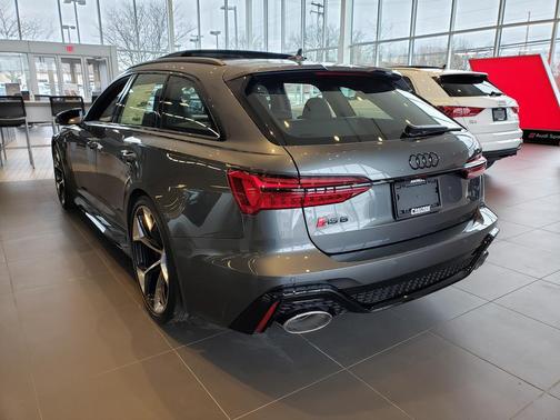 2025 Audi RS 6 Avant 4.0T