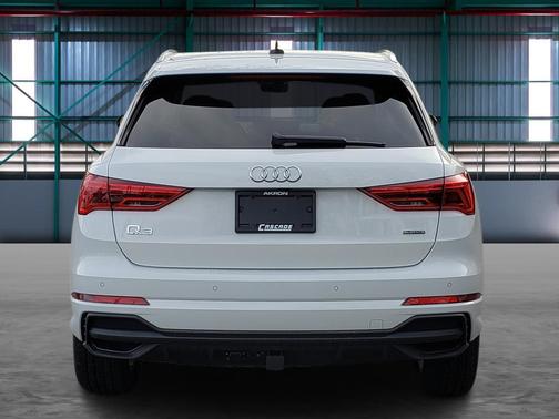 2023 Audi Q3 Premium 45 TFSI S line quattro Tiptronic