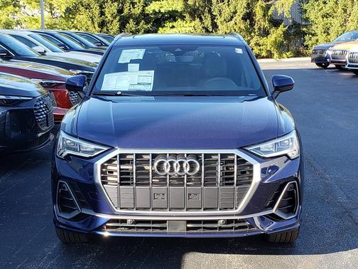 2025 Audi Q3 45 S line Premium Plus