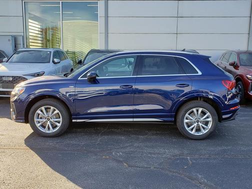 2025 Audi Q3 45 S line Premium Plus