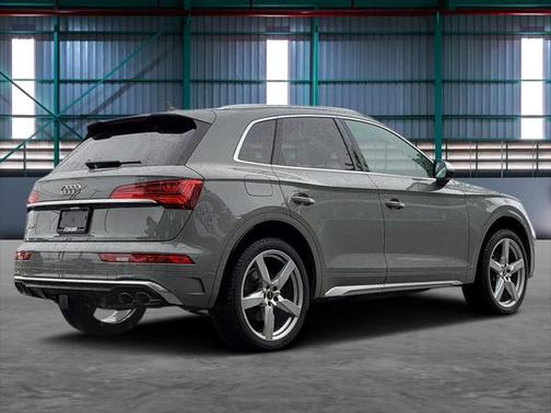 2022 Audi SQ5 3.0T Premium Plus