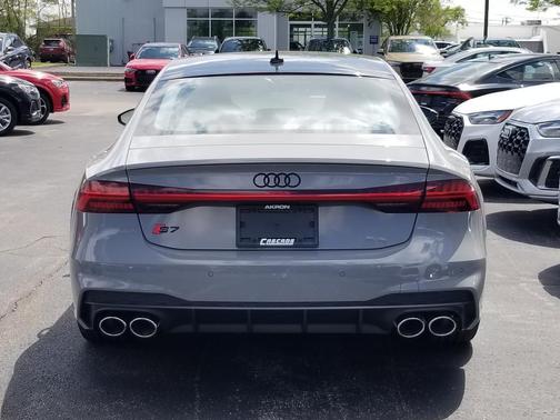 2025 Audi S7 Prestige TFSI quattro Tiptronic