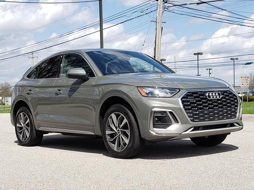 Chronos Gray Metallic 2023 Audi Q5 45 S line Premium Plus