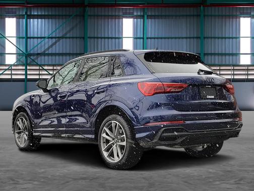 2023 Audi Q3 Premium 45 TFSI S line quattro Tiptronic