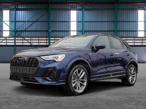 2023 Audi Q3 Premium 45 TFSI S line quattro Tiptronic