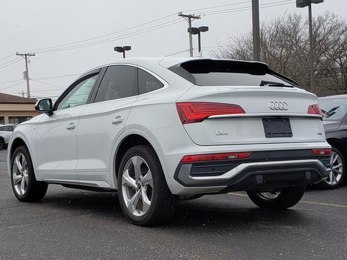 2023 Audi Q5 45 S line Premium Plus