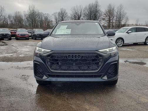 2025 Audi Q8 55 Premium Plus