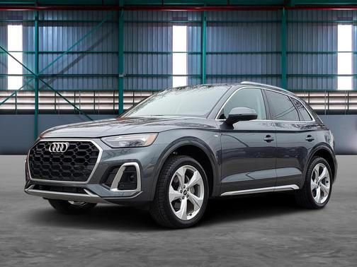 2023 Audi Q5 45 S line Premium Plus