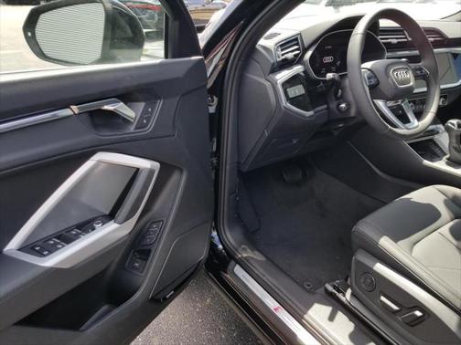 2025 Audi Q3 45 S line Premium Plus