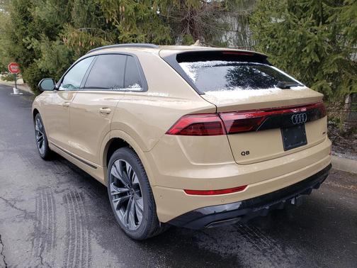 2025 Audi Q8 55 Prestige