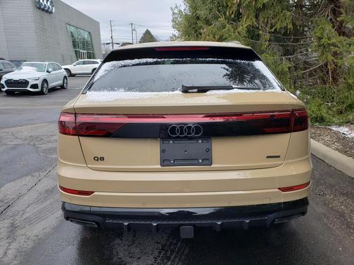 2025 Audi Q8 55 Prestige