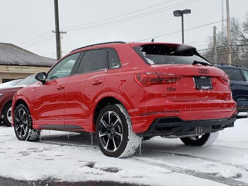 2025 Audi Q3 45 S line Premium Plus