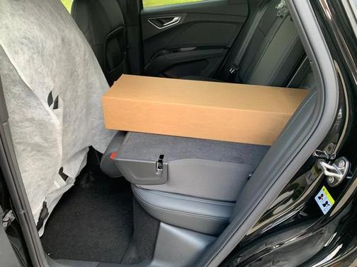 2024 Audi Q4 e-tron Sportback Premium