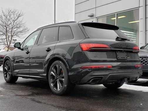 2026 Audi Q7 55 Premium Plus