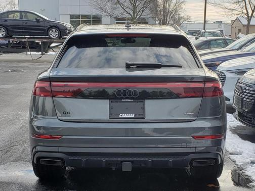 2026 Audi Q8 55 Premium Plus