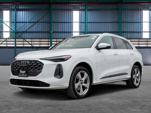 2025 Audi Q5 Premium Plus TFSI quattro S tronic