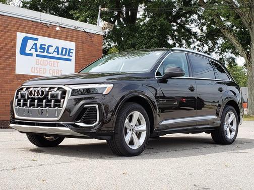 2025 Audi Q7 55 Premium