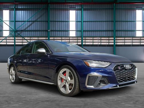 2023 Audi S4 Premium Plus TFSI quattro Tiptronic