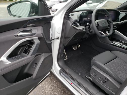 Glacier White Metallic 2026 Audi SQ5 3.0T Premium Plus