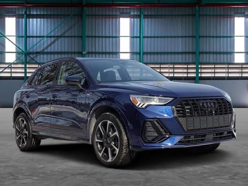 2025 Audi Q3 45 S line Premium Plus