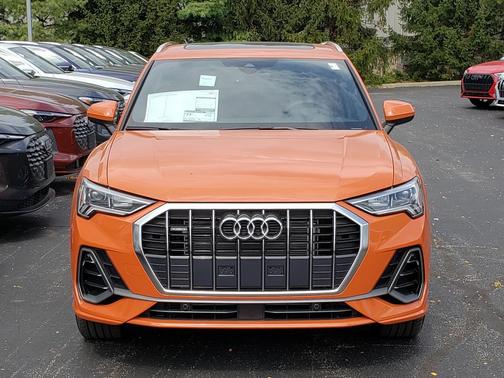 2025 Audi Q3 Premium 45 TFSI S line quattro Tiptronic