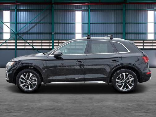 2023 Audi Q5 45 S line Premium Plus