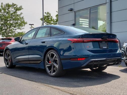 2025 Audi S6 e-tron Prestige