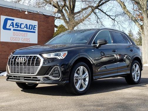 2023 Audi Q3 Premium 45 TFSI S line quattro Tiptronic