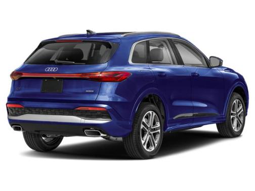 Navarra Blue Metallic 2026 Audi Q5 Premium Plus TFSI quattro S tronic