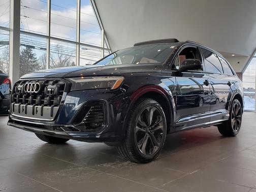 2026 Audi Q7 55 Premium Plus