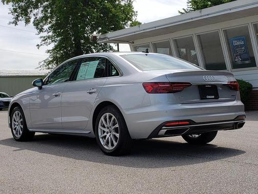 Florett Silver Metallic 2023 Audi A4 40 Premium