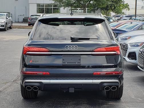 2025 Audi SQ7 4.0T Premium Plus