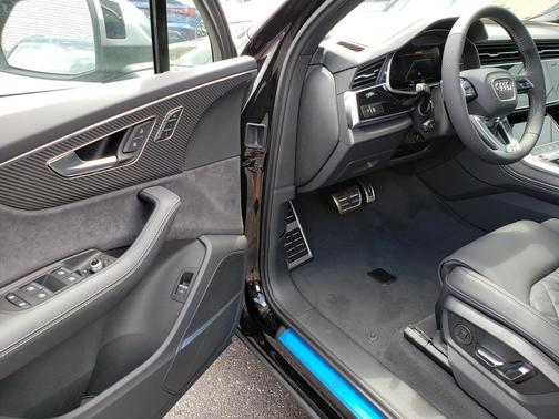 2025 Audi SQ7 4.0T Premium Plus