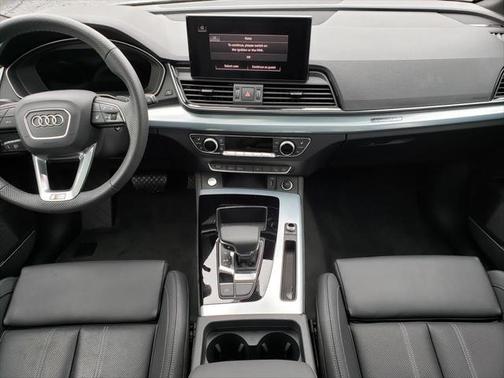 2025 Audi Q5 45 S line Premium Plus