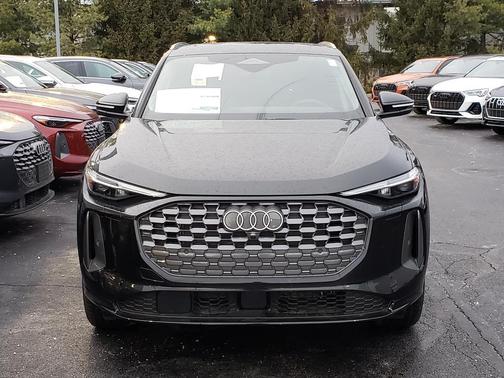 2025 Audi Q5 Premium Plus TFSI quattro S tronic