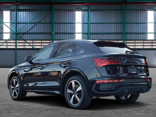 2023 Audi Q5 45 S line Premium Plus