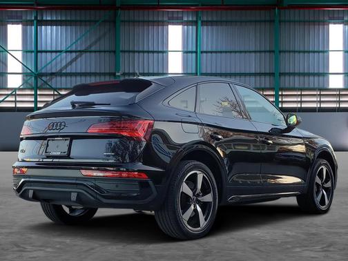 2023 Audi Q5 45 S line Premium Plus