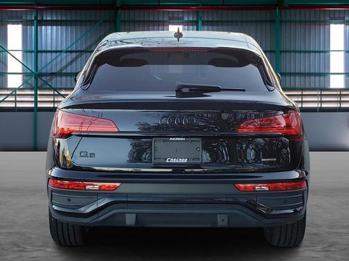 2023 Audi Q5 45 S line Premium Plus