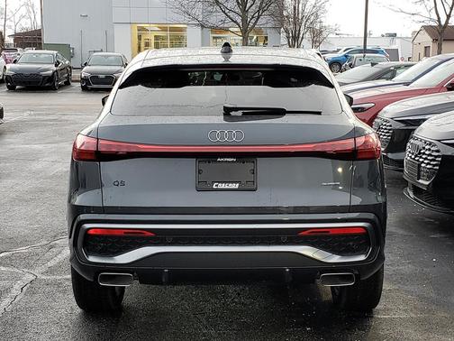 2025 Audi Q5 Premium Plus TFSI quattro S tronic