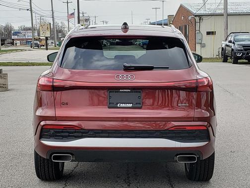 2025 Audi Q5 Premium Plus TFSI quattro S tronic