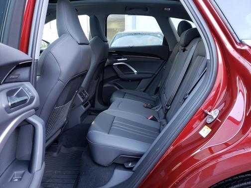 2025 Audi Q5 Premium Plus TFSI quattro S tronic