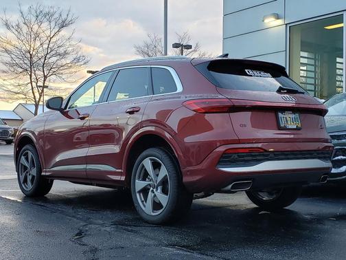 2025 Audi Q5 Premium Plus TFSI quattro S tronic