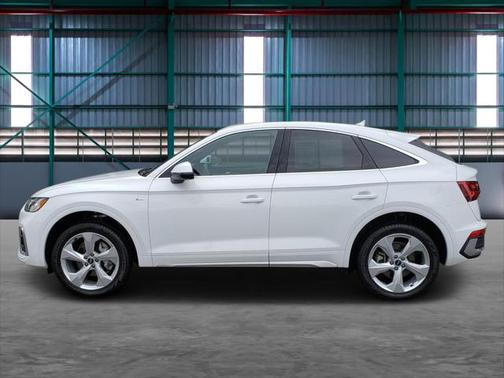 2024 Audi Q5 45 S line Premium Plus