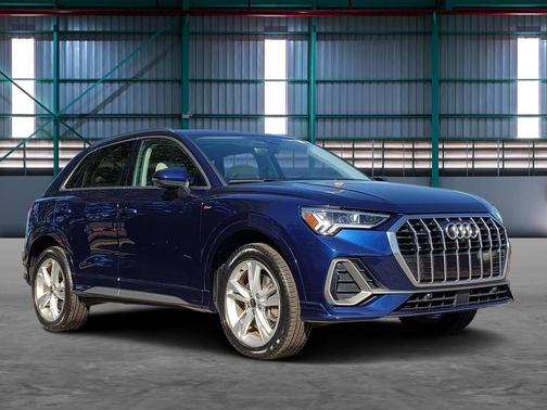 2022 Audi Q3 45 S line Premium Plus